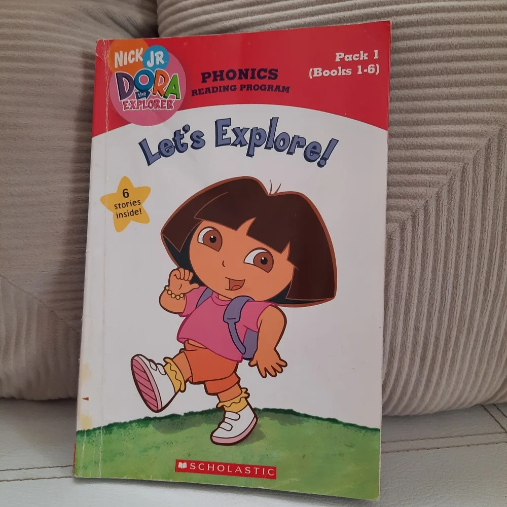 Book Bundle Phonics Short Vowels, 