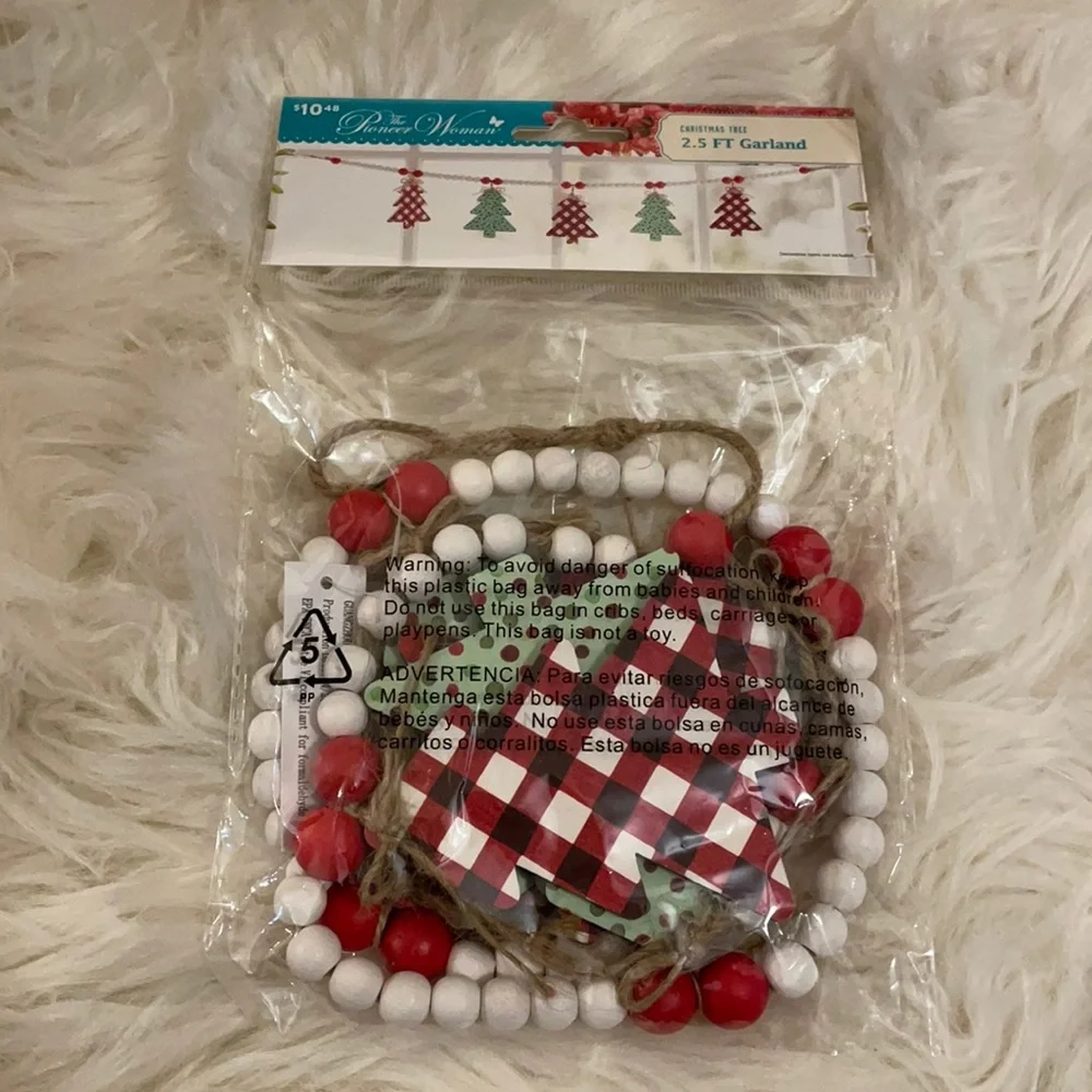 The Pioneer Woman Christmas Tree Garland