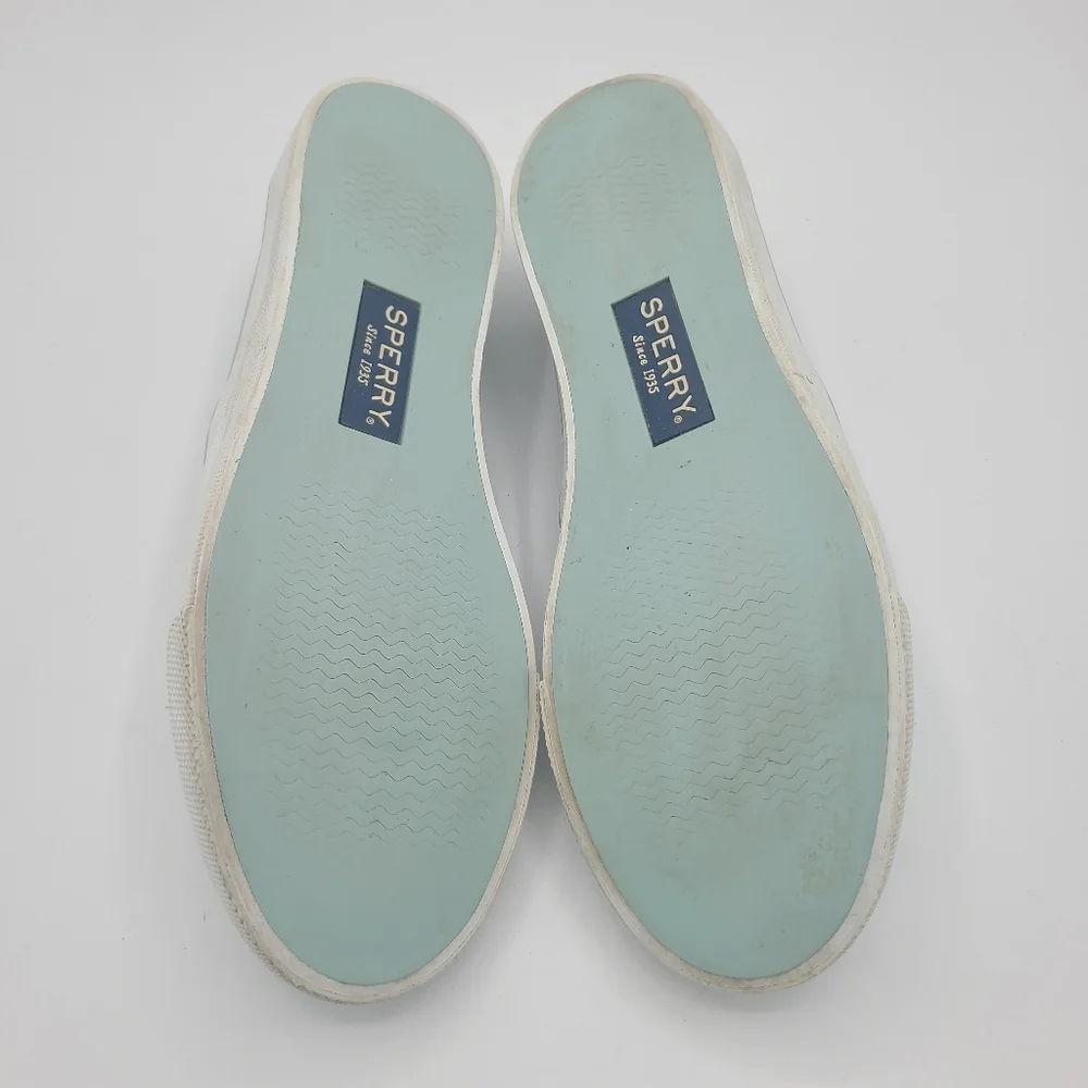 Sperry seaside perforated