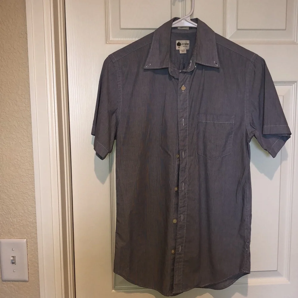 Men’s J. Crew shirt