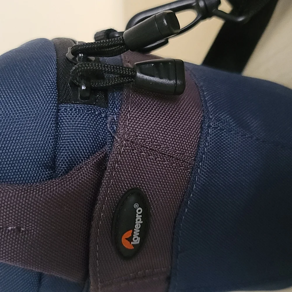 lowepro cirrus tlz