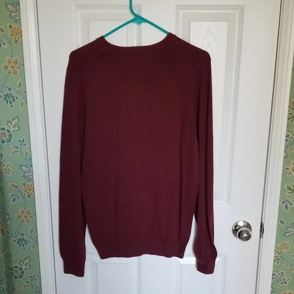 Van Heusen beautiful maroon