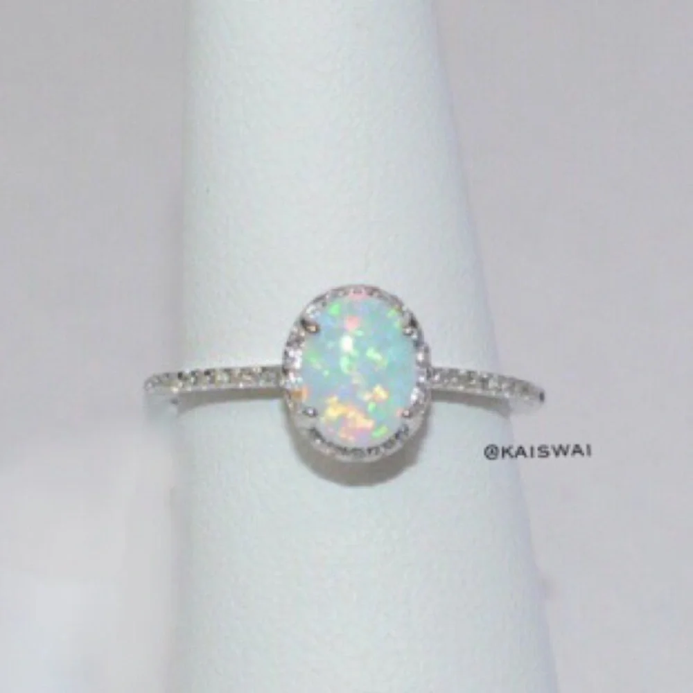 ▪️white opal