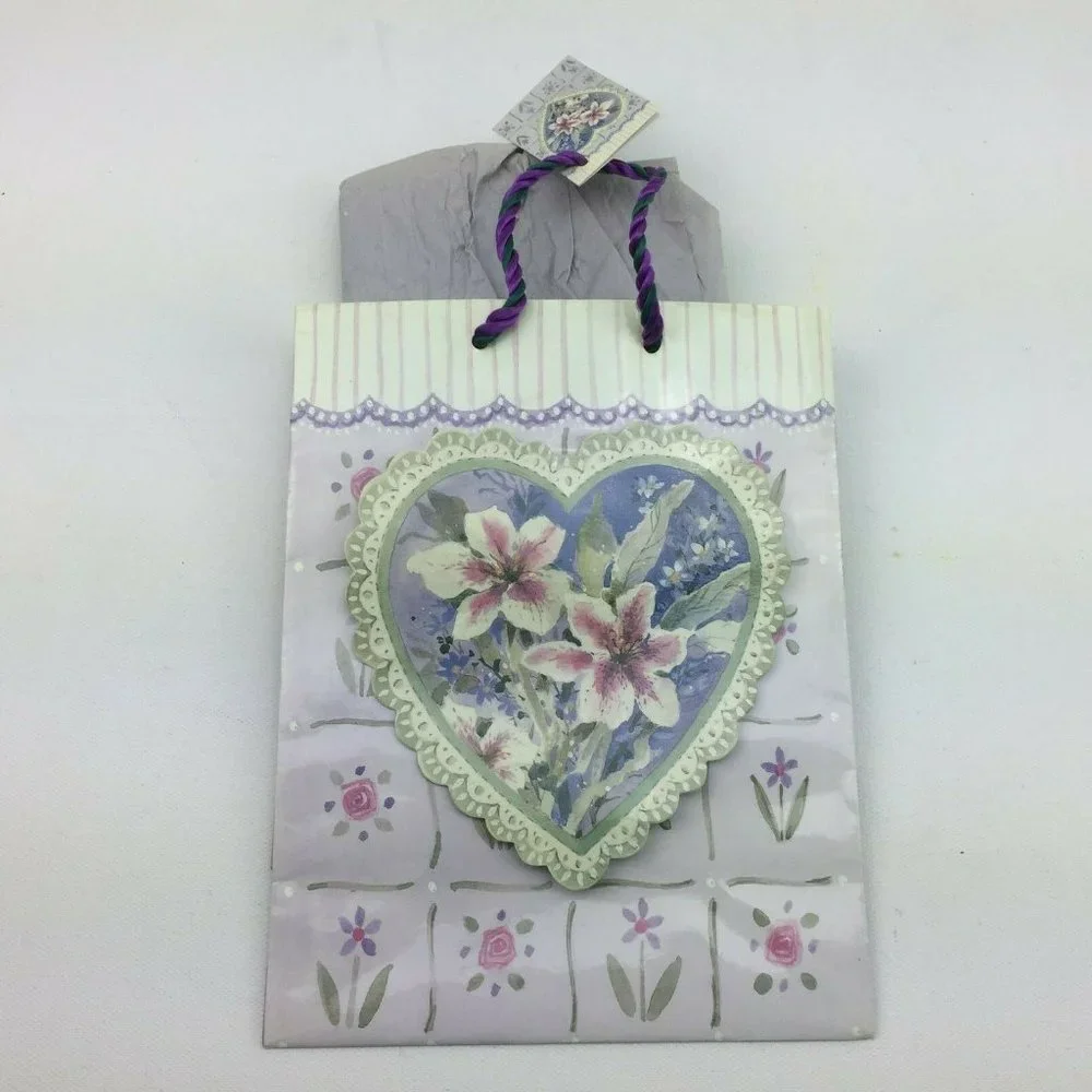 Unbranded gift bag