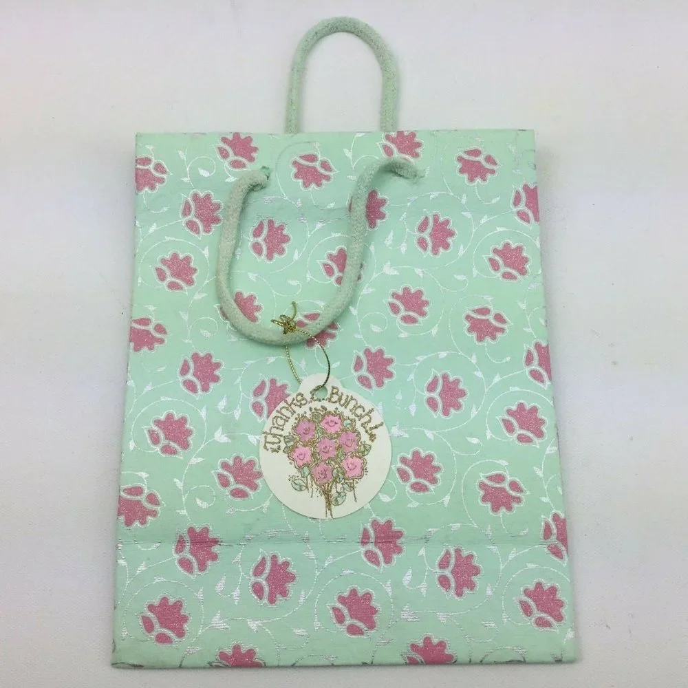 Unbranded gift bag