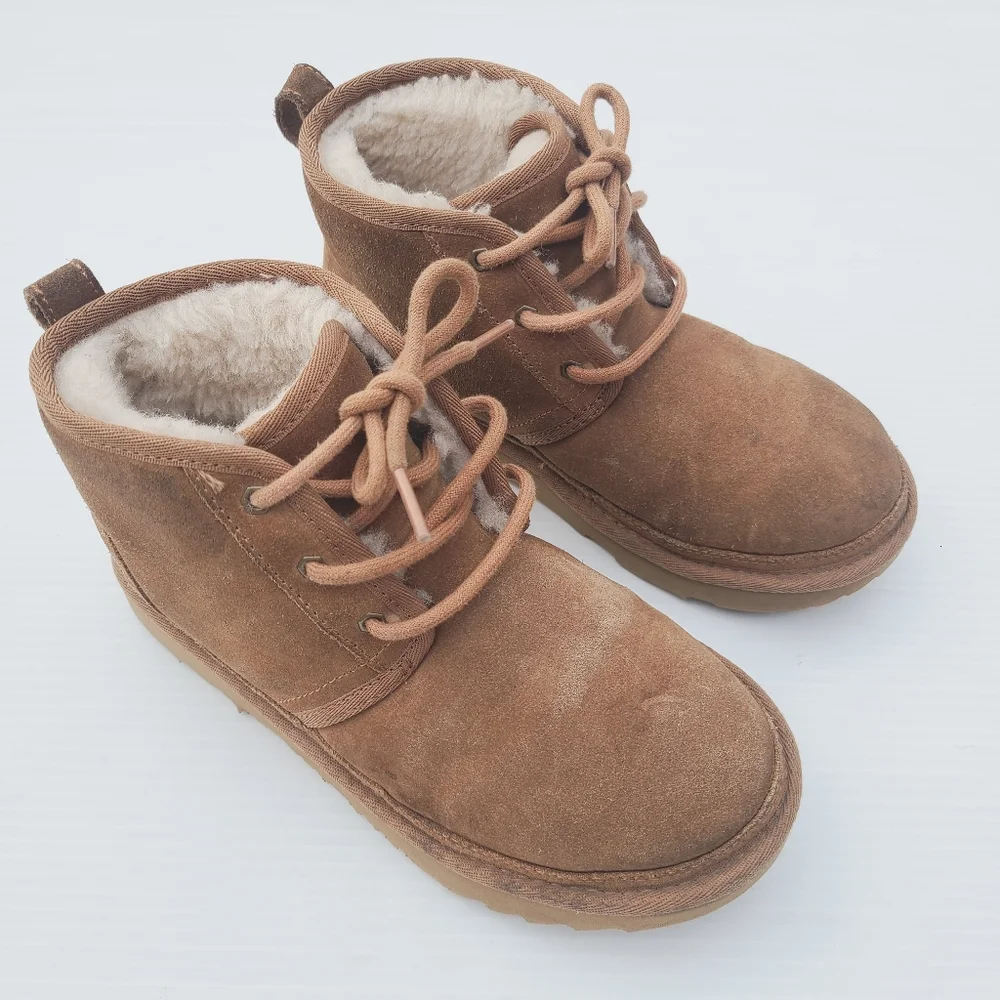 UGG neumal kids
