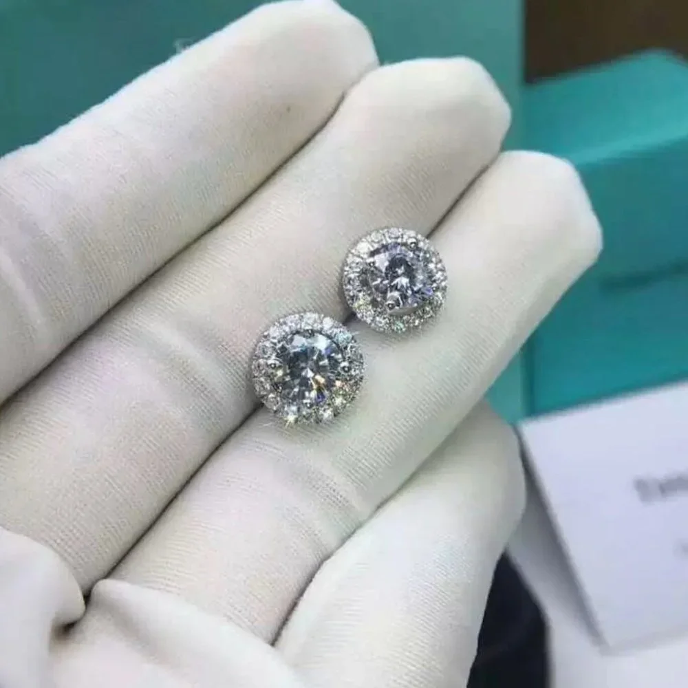 N/A 18k white