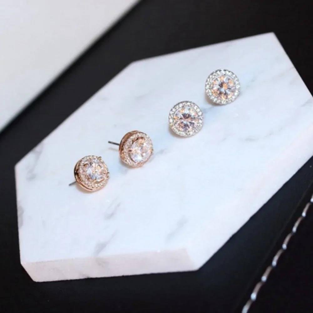 N/A 18k white
