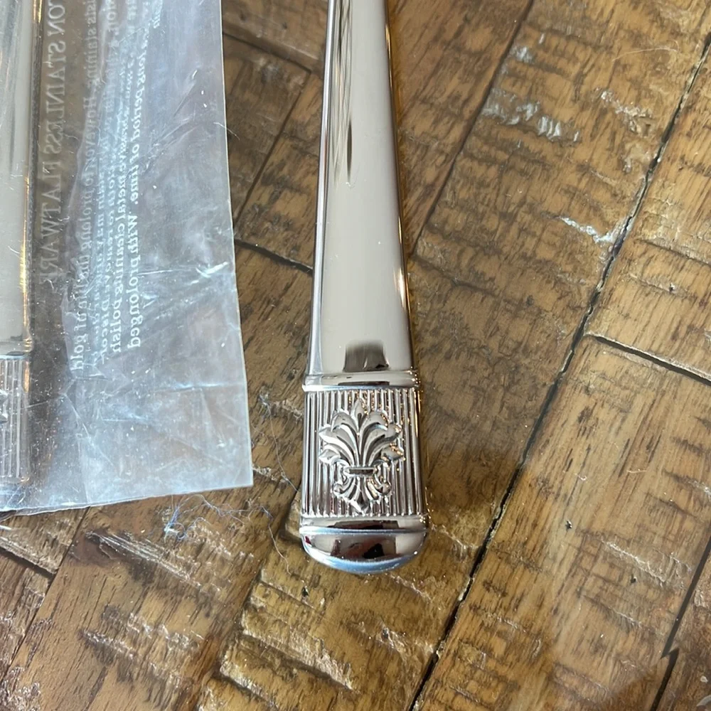 Reed & Barton new box