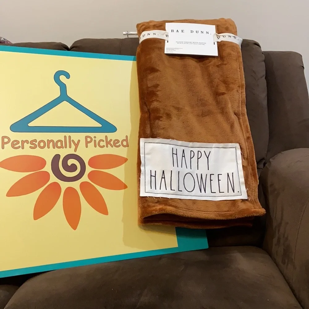 Rae Dunn HAPPY HALLOWEEN Throw & Pillow