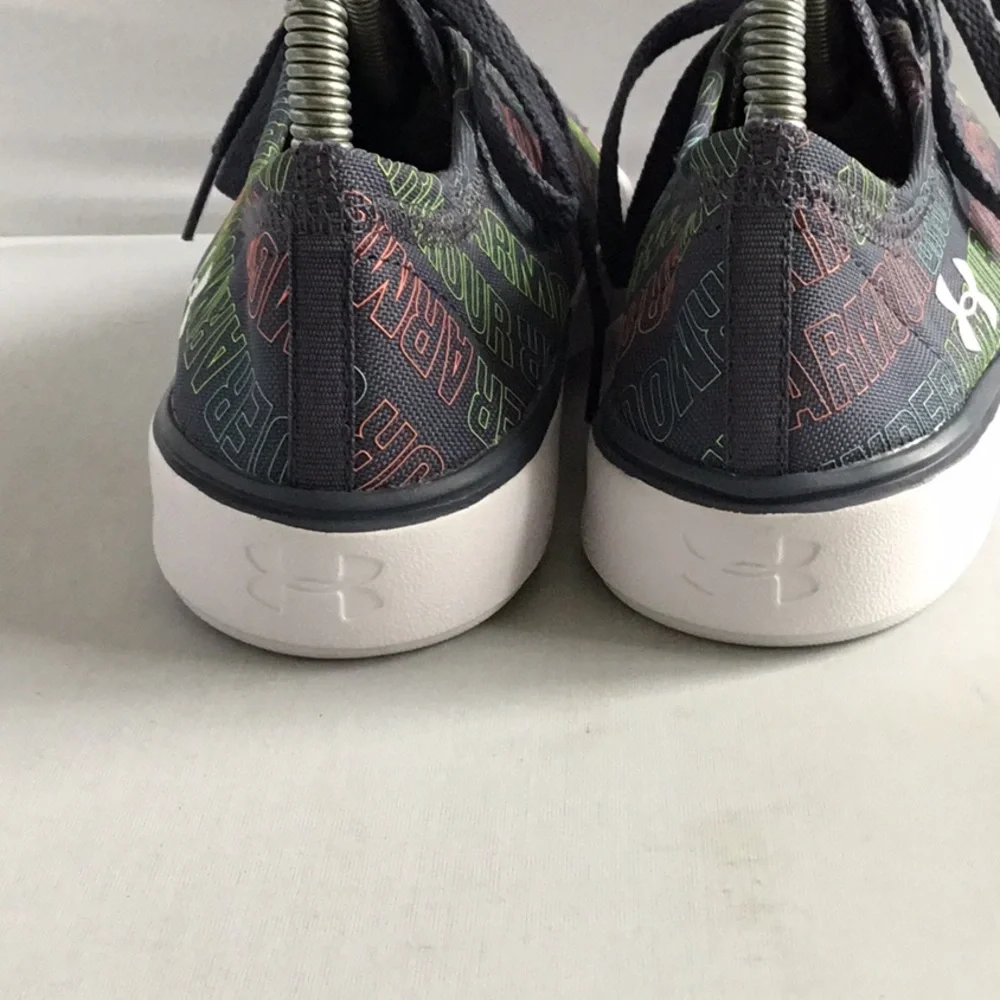 Under Armour brand new