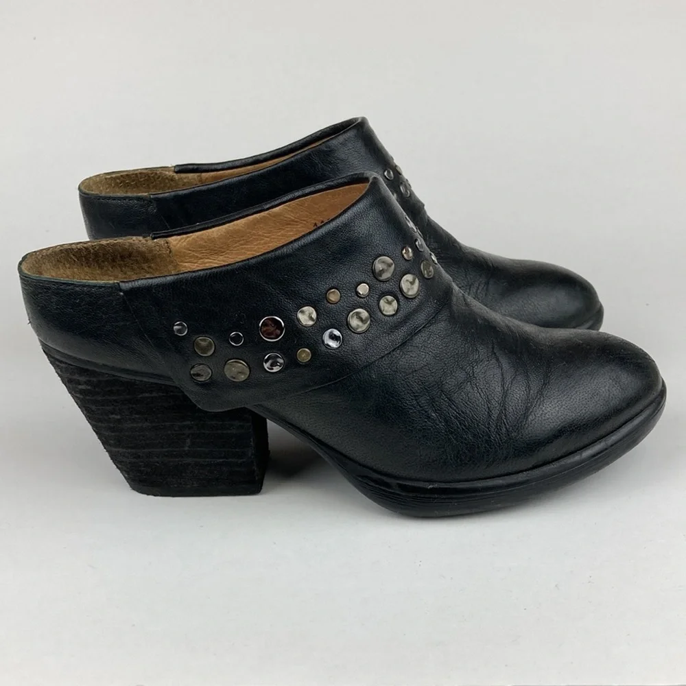 Sofft very wear black