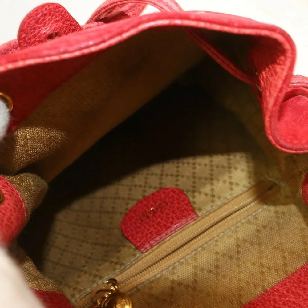 Gucci color reds