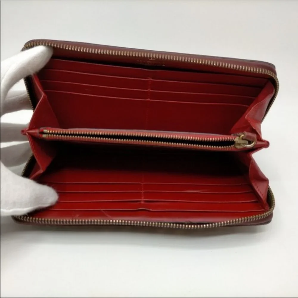 Valentino Garavani item red 98