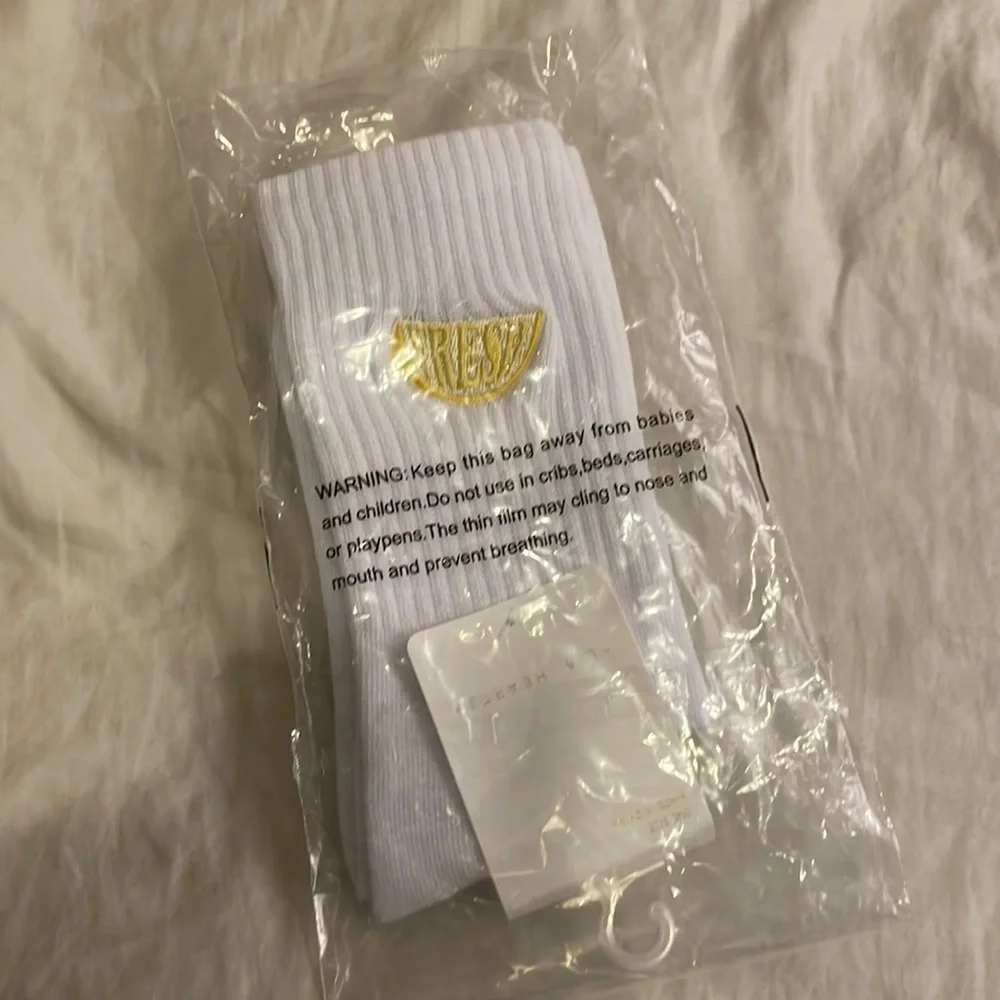 Lemon “Fresh” logo crew socks