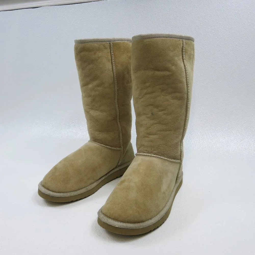 UGG Australia #5815 Classic Tall Insulated Boots Shoes 7