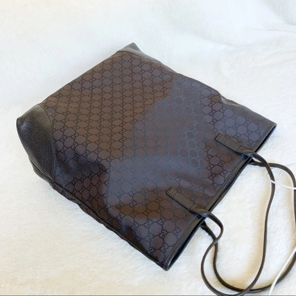 Gucci light roomy