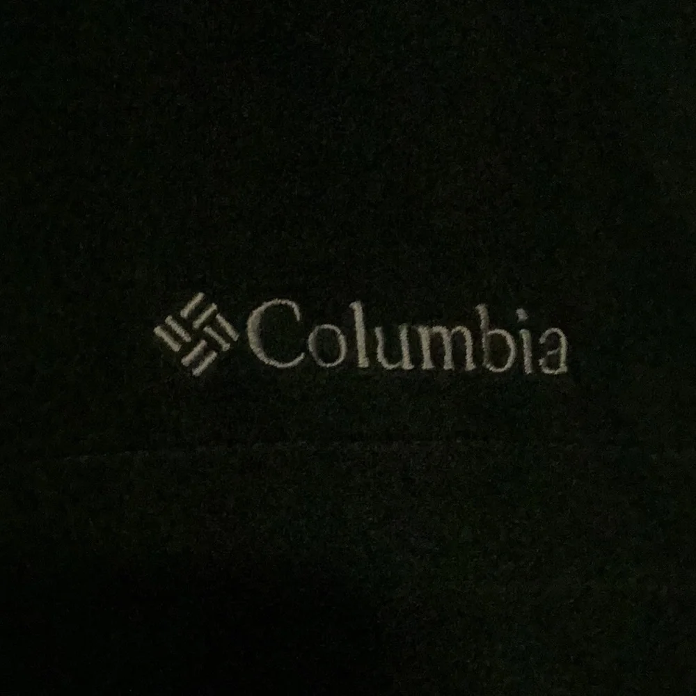 Columbia stay warm