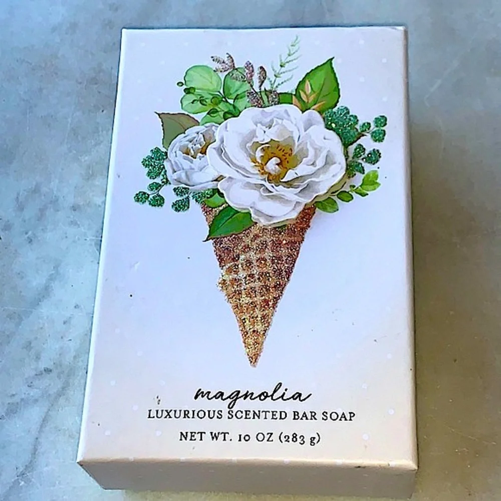 CST COMMONWEALTH SOAPS & TOILETRIES new “magnolia”