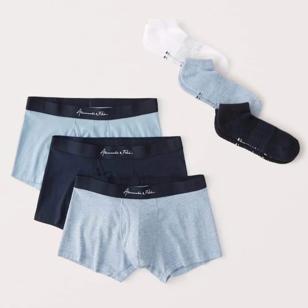 Abercrombie and Fitch Undies sock set size Medium NIP