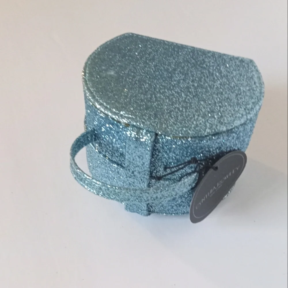 *🌟*Cynthia Rowley New York Blue Glittery Jewel Box -Makes A Perfect Gift