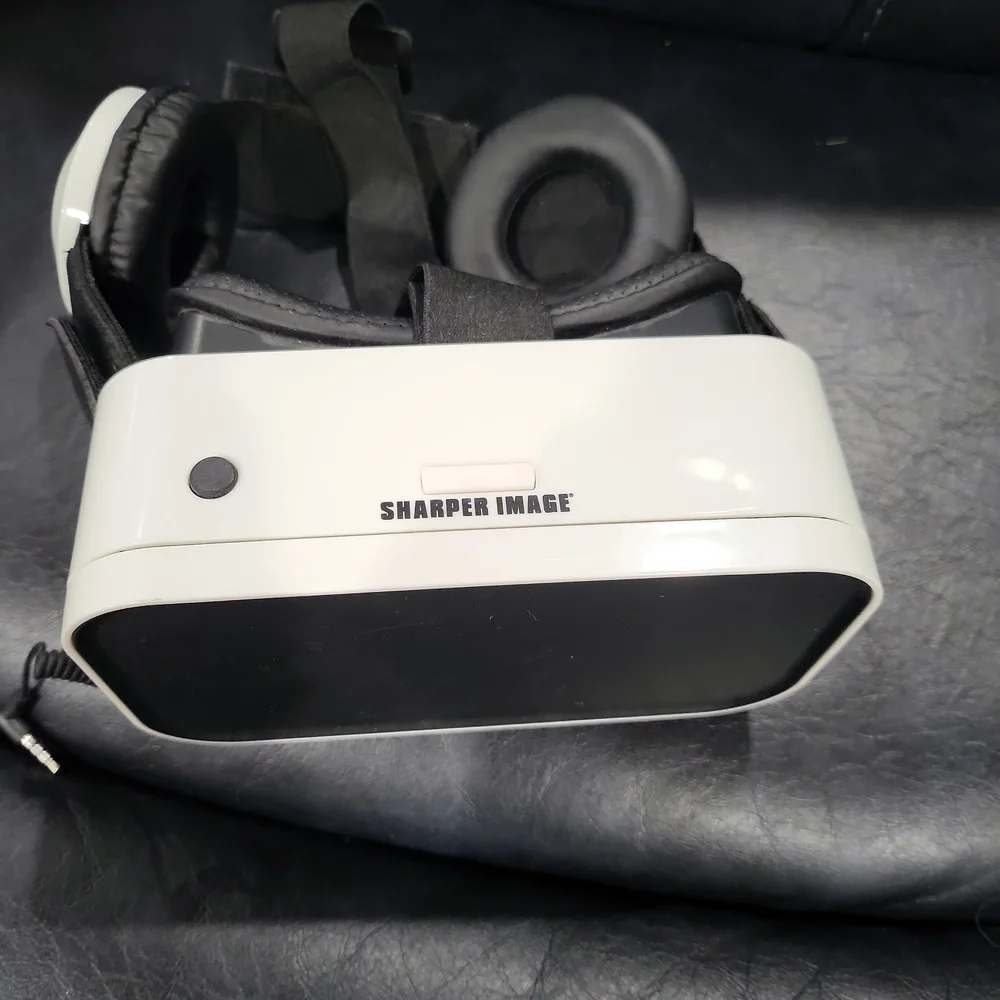Sharper Image Smart phone / I-phone VR Headset
