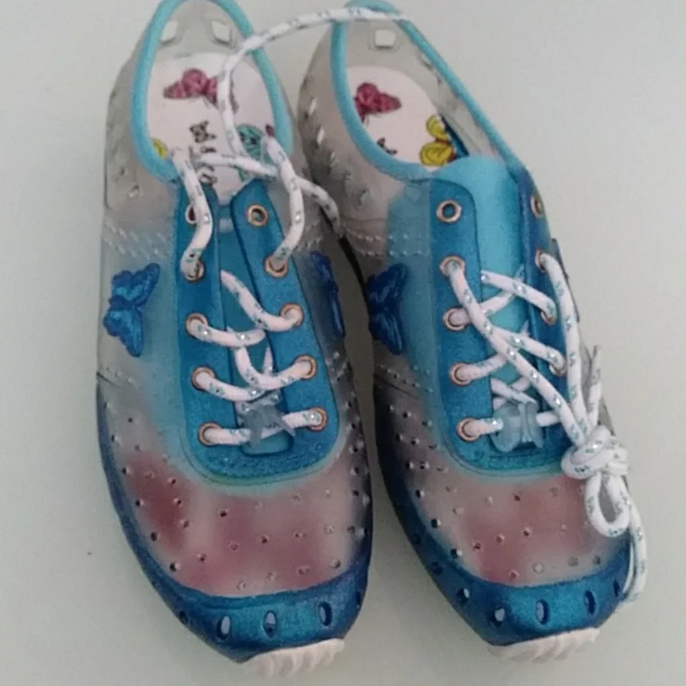 Self Esteem cute shoes