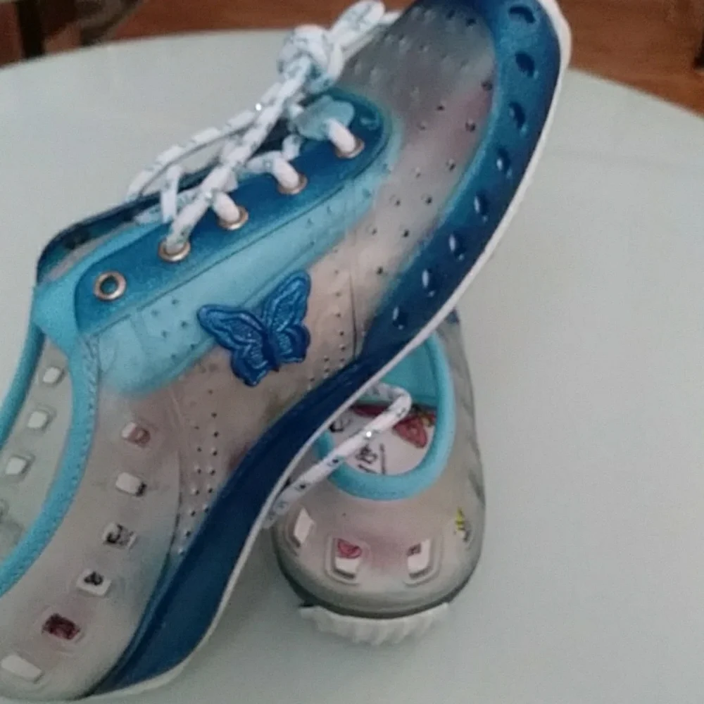 Self Esteem cute shoes