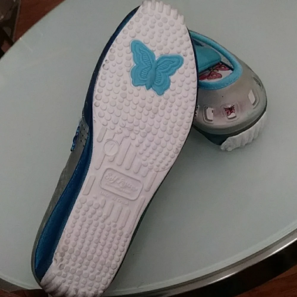 Self Esteem cute shoes