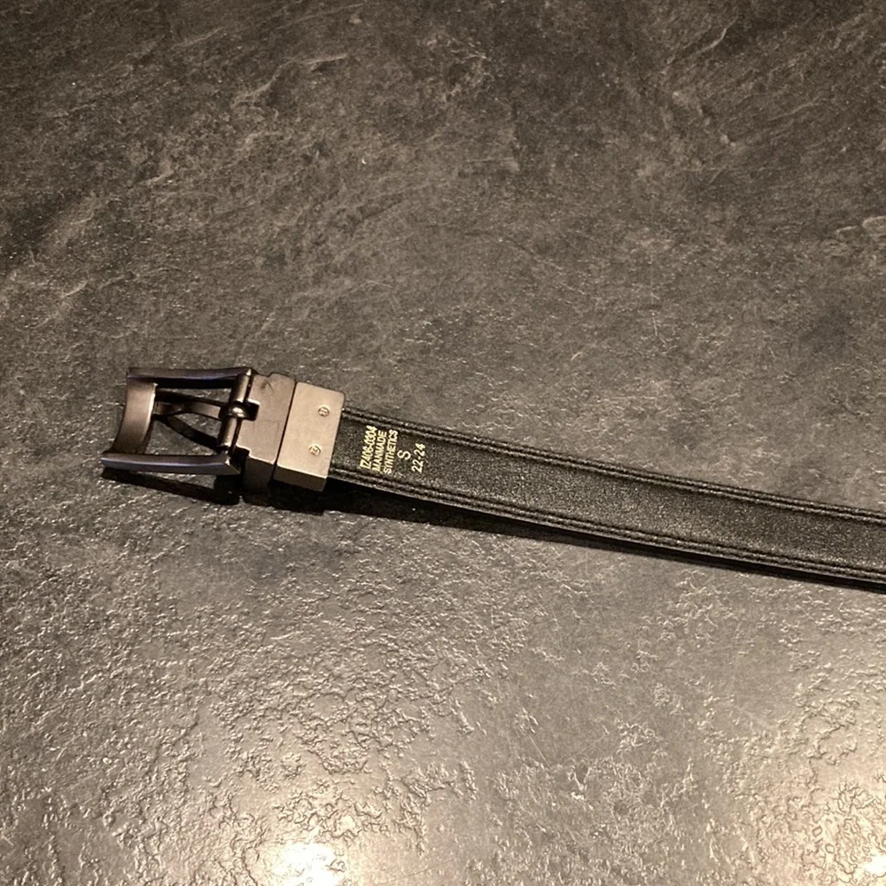 Izod black size