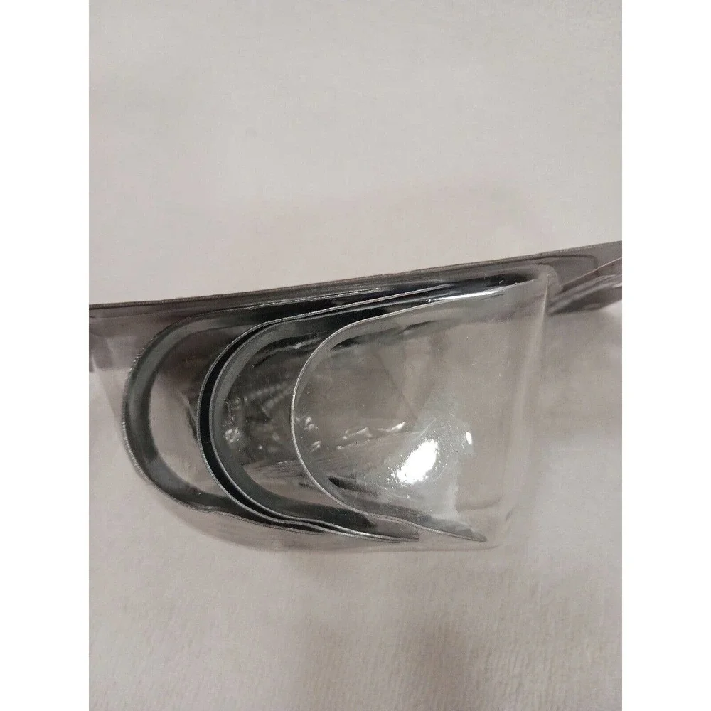 Unbranded pack tool