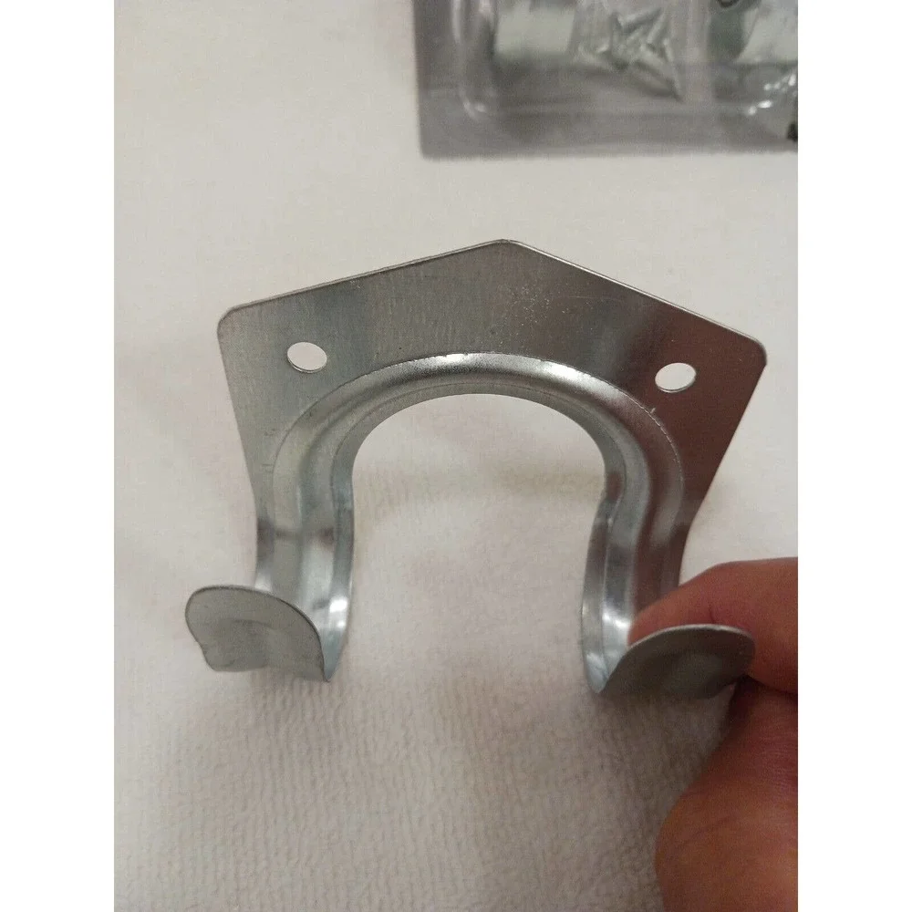Unbranded pack tool