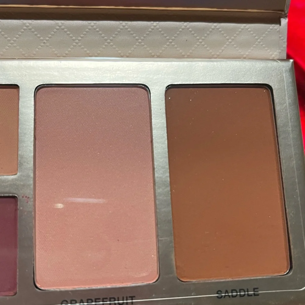 Anastasia Beverly Hills swatched that