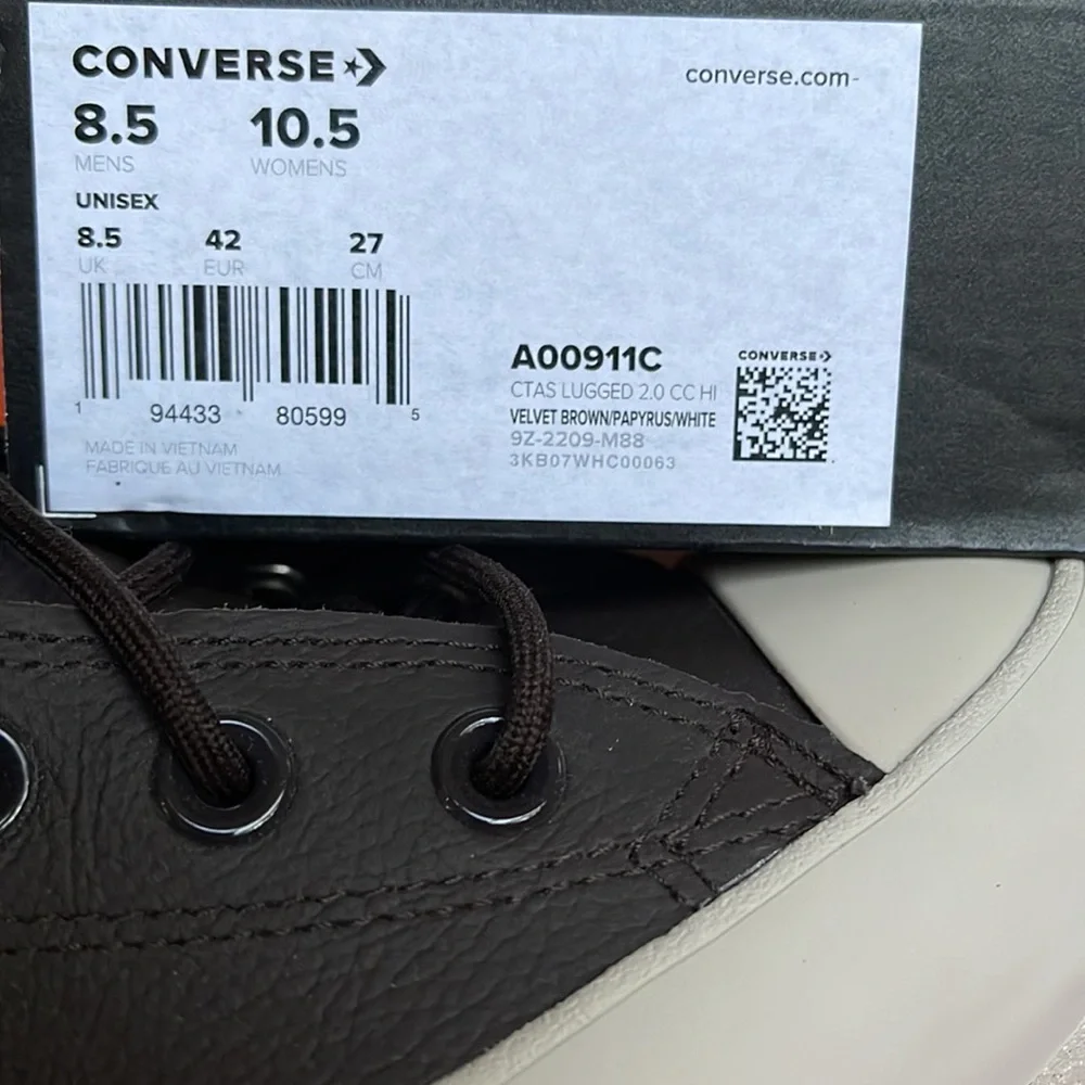 Converse new box