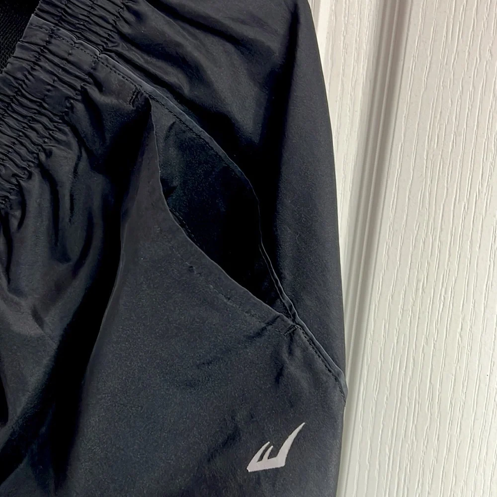 Everlast black workout