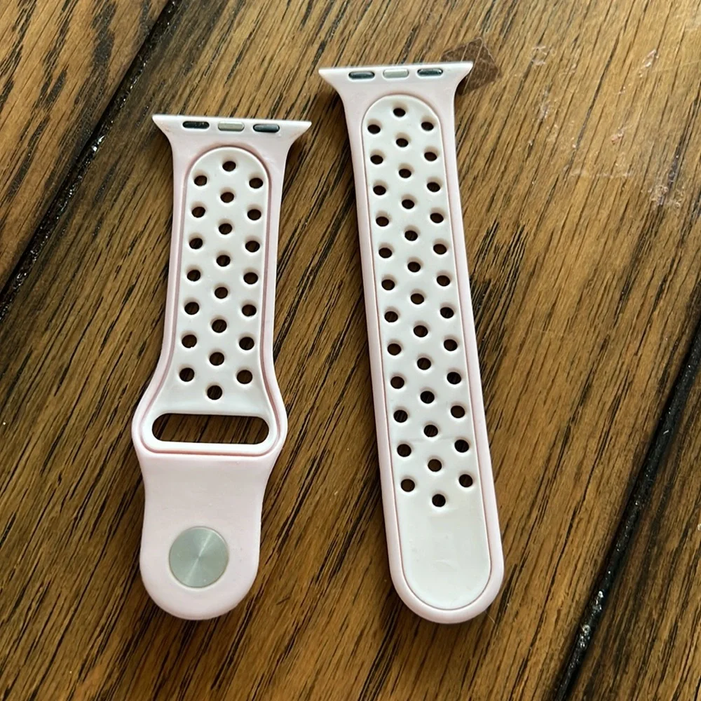 N/A three apple
