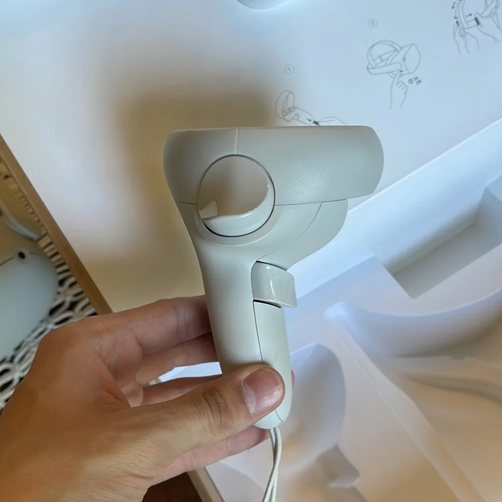 Oculus spacer glasses