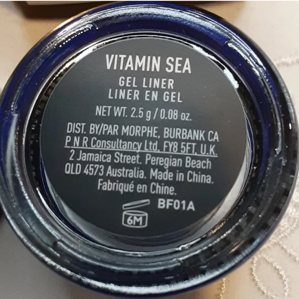 Morphe color silky blue