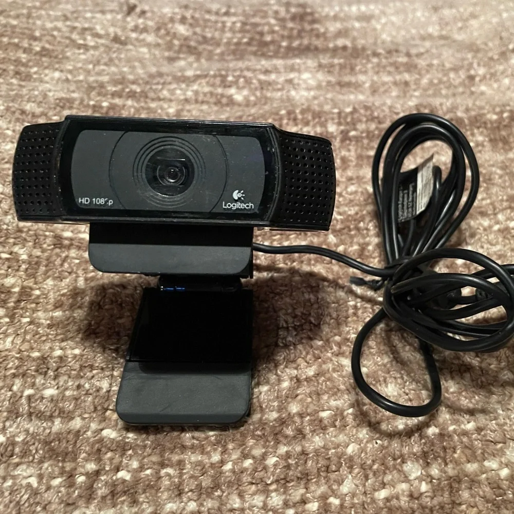 Logitech 1080 HD web camera