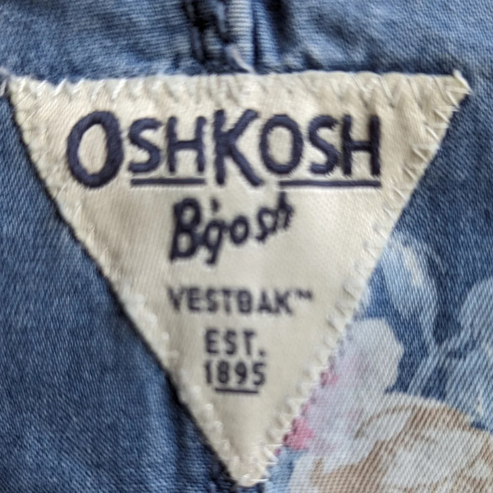 OshKosh Bgosh never worn