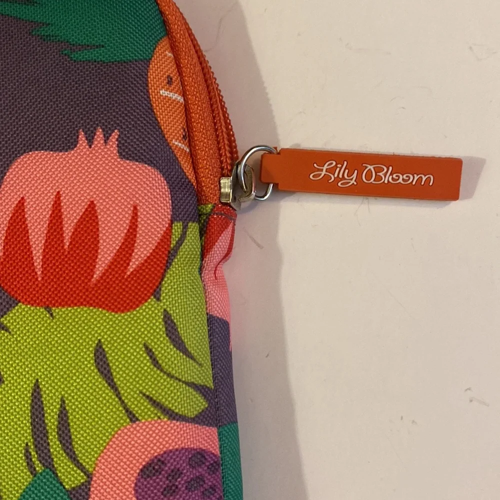 Lily Bloom nwot lily