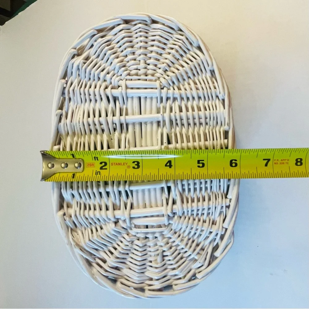 N/A white wicker