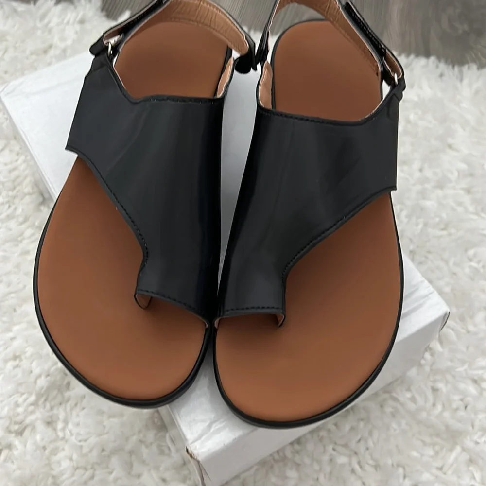 N/A black sandals