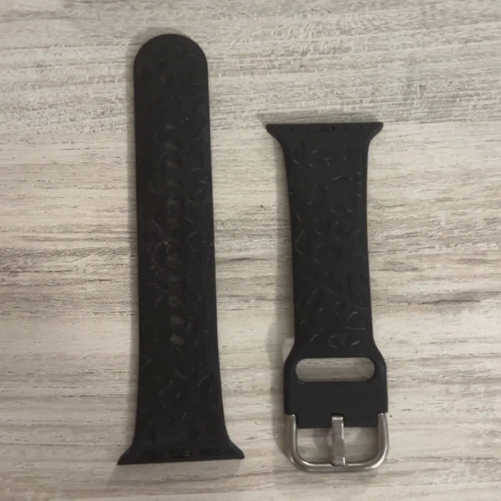 Apple Watch band (32 mm) (Black Leopard Print)