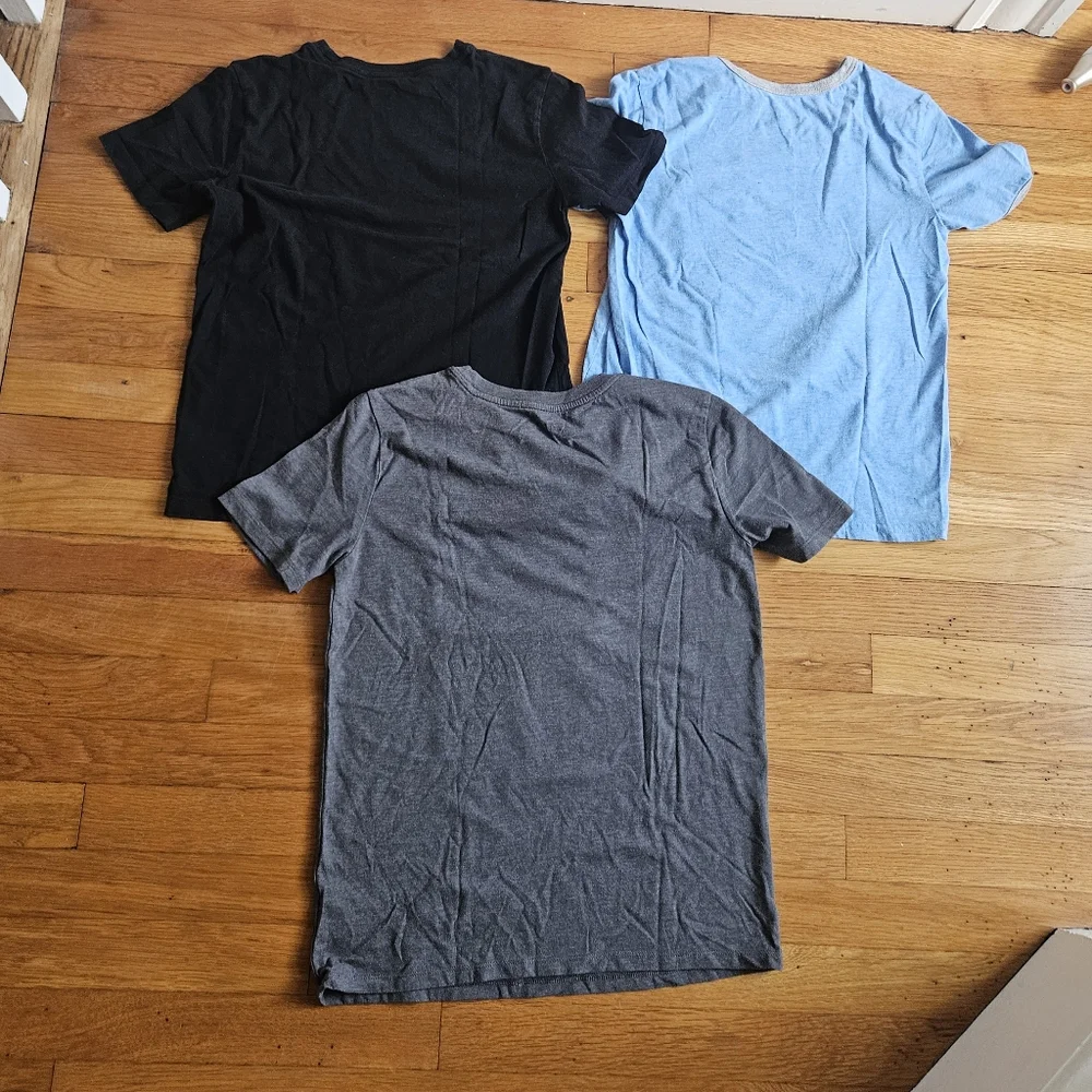 Old Navy shirts old