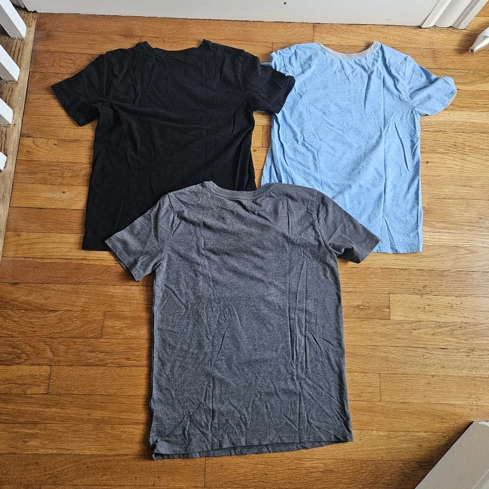 Old Navy shirts old