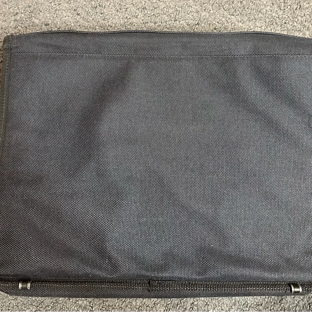 N/A 12” black 17”