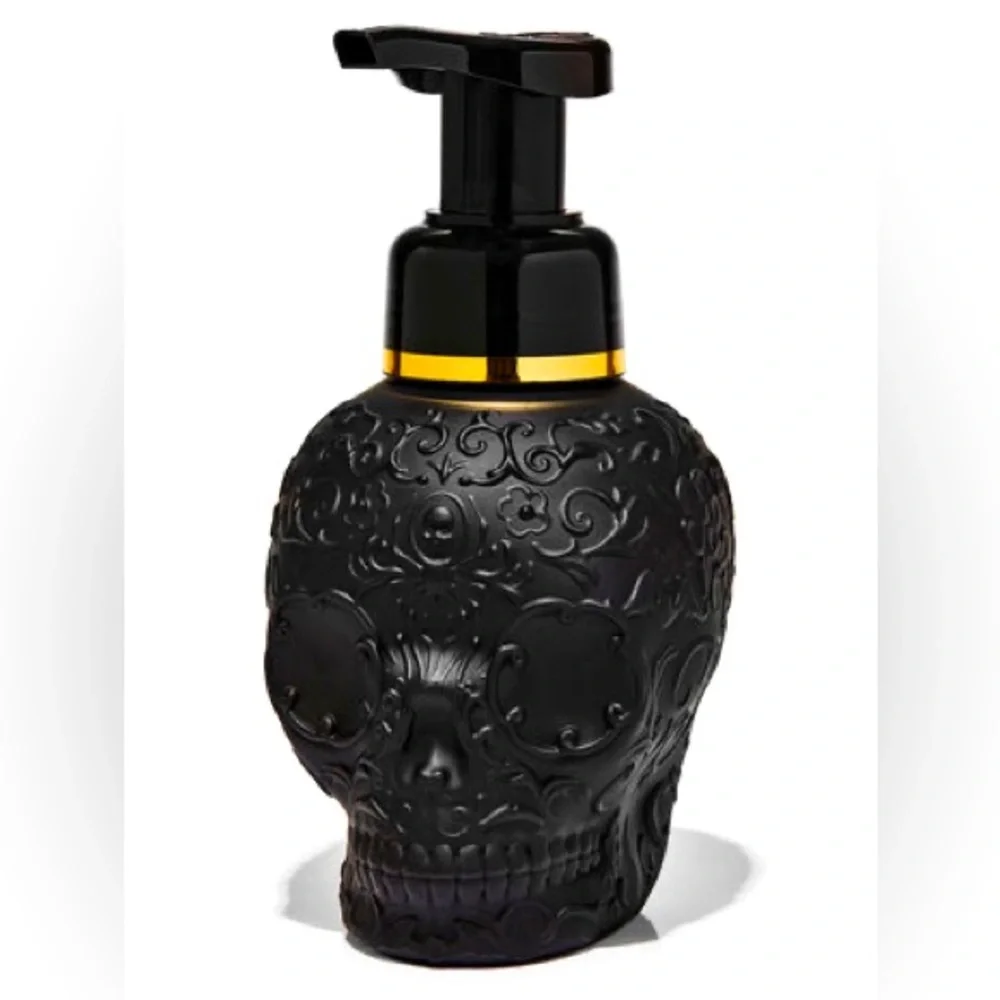 2 Vampire Blood Gentle & Clean Foaming Hand Soaps