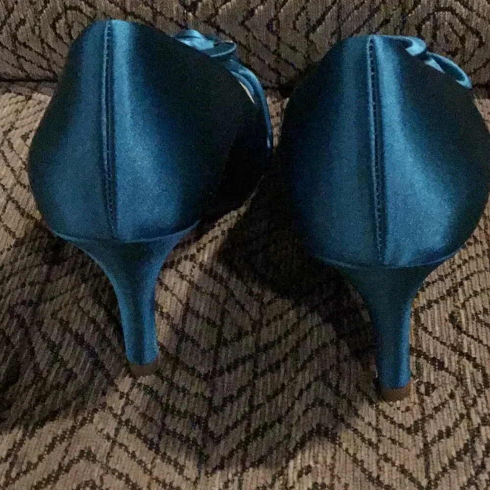 Anne Klein anne klein