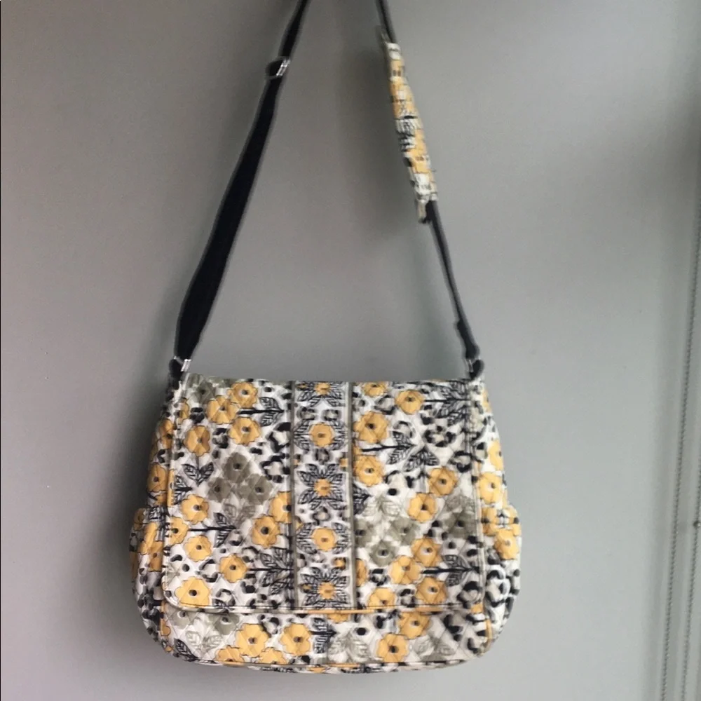 Vera Bradley beautiful floral